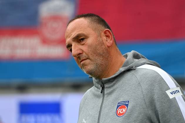Frank SCHMIDT Coach Heidenheim single picture,cropped single motif,portrait,portrait,portrait Football 1 Bundesliga Season 2025 2026, 5 Matchday, Matchday05 1 FC Heidenheim FC Augsburg 2 1 on 27 09 2025, VOITH ARENA