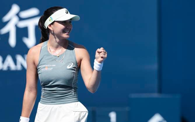 (250928) -- BEIJING, Sept. 28, 2025 -- Eva Lys celebrates scoring during the women s singles third round match between Elena Rybakina of Kazakhstan and Eva Lys of Germany at 2025 China Open tennis tournament in Beijing, China, Sept. 28, 2025. (Photo by Xinhua) (SP)CHINA-BEIJING-TENNIS-CHINA OPEN-WOMEN S SINGLES-THIRD ROUND (CN) MaxZihan 