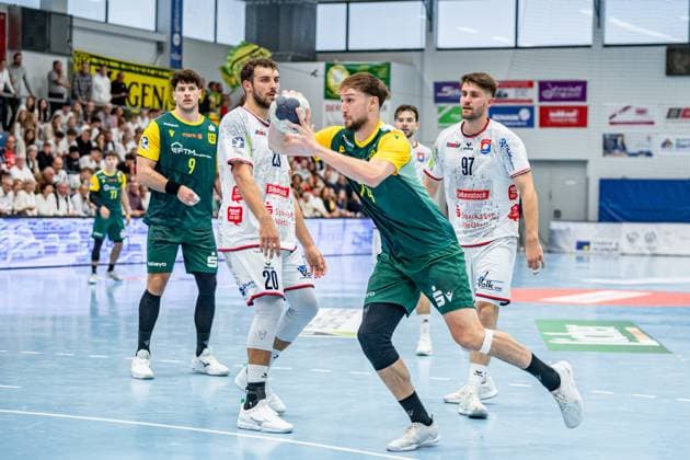 2 Handball Bundesliga TV Hüttenberg VfL Eintracht Hagen, 27 09 25 Josip Jukic VfL Eintracht Hagen, 74 , Leif Haack TV Hüttenberg, 20 , Tilman Pröhl VfL Eintracht Hagen, 9 , David Kuntscher TV Hüttenberg, 97 2 Handball Bundesliga TV Hüttenberg VfL Eintracht Hagen Hüttenberg, 27 09 25 Copyright: xBEAUTIFULxSPORTS Roeczeyx