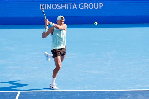 September 28, 2025, Tokyo, Japan: Denmark s Holger Rune in action against Jenson Brooksby of the USA during their quarterfinal match at the Japan Open Tennis Championships at Ariake Colosseum in Tokyo. The tournament runs from September 22 to 30. Brooksby won 6-3, 6-3. Tokyo Japan - ZUMAm191 20250928_aap_m191_040 Copyright: xRodrigoxReyesxMarinx
