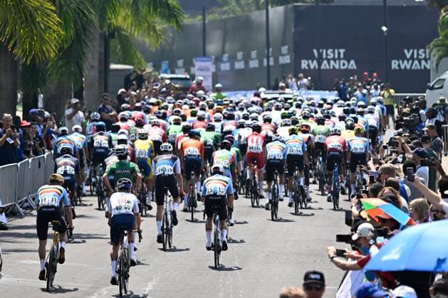 UCI 2025 Road World Championship, WM, Weltmeisterschaft Kigali 28 09 2025 KIGALI, RWANDA - SEPTEMBER 28 : Evenepoel Remco (BEL) during the Men Elite cycling road race of the UCI Road World Championships 2025 92nd edition an UCI World Championships cycling race of 267.5 km with start in Kigali and finish in Kigali on September 28, 2025 in Kigali, Rwanda, 28 09 2025 Kigali Rwanda  Copyright: xJanxDexMeuleneirx