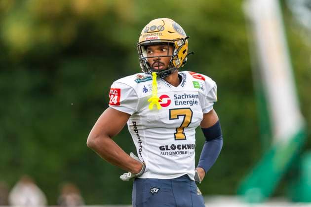 Tyler Hudson 7, WR, Dresden Monarchs GER, ifm Ravensburg Razorbacks vs Dresden Monarchs, American Football, GFL, Season 2025, Playoffs, Semifinals, 27 09 2025, GER, ifm Ravensburg Razorbacks vs Dresden Monarchs, American Football, GFL, Season 2025, Playoffs, Semifinals, 27 09 2025 Weingarten Copyright: xEibner-Pressefoto FlorianxWolfx EP_FWF