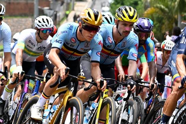 UCI 2025 Road World Championship, WM, Weltmeisterschaft Kigali 28 09 2025 KIGALI, RWANDA - SEPTEMBER 28 : Evenepoel Remco (BEL) and Campenaerts Victor (BEL) during the Men Elite cycling road race of the UCI Road World Championships 2025 92nd edition an UCI World Championships cycling race of 267.5 km with start in Kigali and finish in Kigali on September 28, 2025 in Kigali, Rwanda, 28 09 2025 Kigali Rwanda  Copyright: xJanxDexMeuleneirx