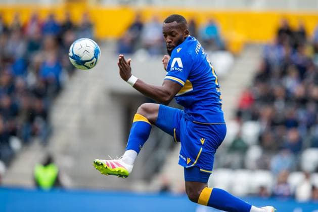 Jena , 270925, Soccer Regionalliga , FC Carl Zeiss Jena vs Chemnitzer FC in picture Manasse Eshele Jena