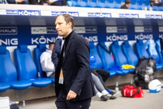 Jena , 270925, Soccer Regionalliga , FC Carl Zeiss Jena vs Chemnitzer FC in the picture Managing Director Patrick Widera Jena