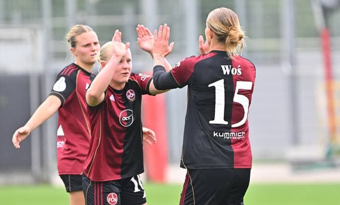 28.09.2025 - Fussball - Saison 2025 2026 - 1. DFB-Pokal - 1. Runde: FC Ingolstadt 04 FCI - 1. FC Nürnberg FCN ( Club Clubfrauen ) - Sportfoto Zink MeZi - xmexzix - Torjubel Jubel Freude nach Treffer Tor Torschuß durch Oliwia Wos (15, 1. FC Nürnberg FCN ) per Elfmeter Strafstoß