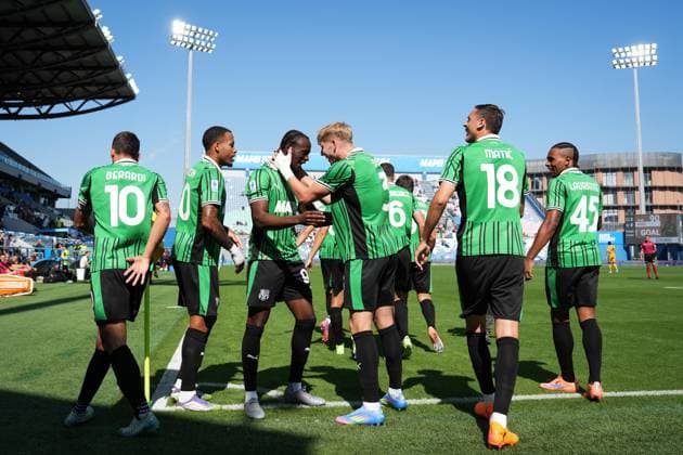 SassuoloÕs Ismael Kone celebrates after scoring the 2-0 goal for his team during the Serie A soccer match between Sassuolo and Udinese at the Mapei Stadium Cittˆ del Tricolore in Reggio Emilia, north Italy - Sunday, September 28, 2025 - - Soccer -  Copyright: xMassimoxPaolone LaPressex
