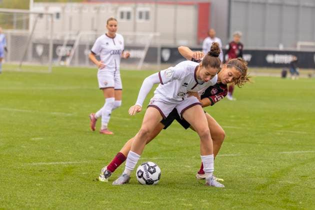 Ingolstadt, Germany 28 September 2025 DFB Pokal Women 2025 2026 FC Ingolstadt 04 vs 1 FC Nürnberg In the picture from left in duel Emma Kusch FCI and Laura Müller Mueller FCN DFB regulations prohibit any use of photographs as image sequences and or quasi video MTV Stadion Bayern Copyright: xFotostandx xSchäferx