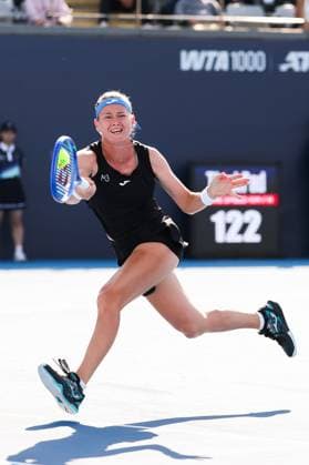 BEIJING, CHINA - SEPTEMBER 28: Marie Bouzkova of the Czech Republic competes in the Women s Singles Round of 32 match against Veronika Kudermetova on day 7 of the 2025 China Open at National Tennis Center on September 28, 2025 in Beijing, China.  Copyright: xVCGx 111593705263