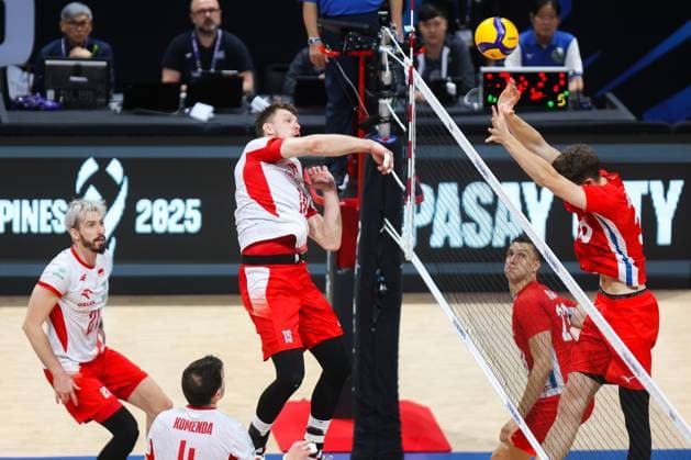 2025.09.28 Pasay City Manila siatkowka mezczyn Mistrzostwa Swiata FIVB 2025 Czechy - Polska N z FIVB Men s World Championship, WM, Weltmeisterschaft 2025 Czechia - Poland third place match bronze medalist mecz o trzecie miejsce medale brazowwe Wilredo Leon Bartosz Kurek radosc zwyciestwo winner win kibice Nicola Grbic doping Kamil Semeniuk Marcin Komenda Jakub Kochanowski Norbert Huber Bartosz Kurek Wilfredo Leon Jakub Popiwczak Foto Szymon Gorski 2025.09.28 Pasay City Manila volleyball men FIVB Men s World Championship 2025 Czechy - Polska FIVB Men s World Championship 2025 Czechia - Poland third place match bronze medalist mecz o trzecie miejsce medale brazowwe Wilredo Leon Bartosz Kurek radosc zwyciestwo winner win kibice Nicola Grbic doping Kamil Semeniuk Marcin Komenda Jakub Kochanowski Norbert Huber Bartosz Kurek Wilfredo Leon Jakub Popiwczak Credit: Szymon Gorski NEWSPIX.PL --- newspix.pl 
