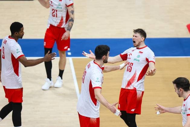 2025.09.28 Pasay City Manila siatkowka mezczyn Mistrzostwa Swiata FIVB 2025 Czechy - Polska N z FIVB Men s World Championship, WM, Weltmeisterschaft 2025 Czechia - Poland third place match bronze medalist mecz o trzecie miejsce medale brazowwe Wilredo Leon Bartosz Kurek radosc zwyciestwo winner win kibice Nicola Grbic doping Kamil Semeniuk Marcin Komenda Jakub Kochanowski Norbert Huber Bartosz Kurek Wilfredo Leon Jakub Popiwczak Foto Szymon Gorski 2025.09.28 Pasay City Manila volleyball men FIVB Men s World Championship 2025 Czechy - Polska FIVB Men s World Championship 2025 Czechia - Poland third place match bronze medalist mecz o trzecie miejsce medale brazowwe Wilredo Leon Bartosz Kurek radosc zwyciestwo winner win kibice Nicola Grbic doping Kamil Semeniuk Marcin Komenda Jakub Kochanowski Norbert Huber Bartosz Kurek Wilfredo Leon Jakub Popiwczak Credit: Szymon Gorski NEWSPIX.PL --- newspix.pl 