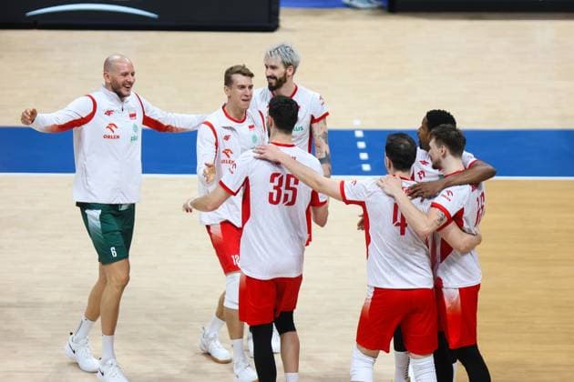 2025.09.28 Pasay City Manila siatkowka mezczyn Mistrzostwa Swiata FIVB 2025 Czechy - Polska N z FIVB Men s World Championship, WM, Weltmeisterschaft 2025 Czechia - Poland third place match bronze medalist mecz o trzecie miejsce medale brazowwe Wilredo Leon Bartosz Kurek radosc zwyciestwo winner win kibice Nicola Grbic doping Kamil Semeniuk Marcin Komenda Jakub Kochanowski Norbert Huber Bartosz Kurek Wilfredo Leon Jakub Popiwczak Foto Szymon Gorski 2025.09.28 Pasay City Manila volleyball men FIVB Men s World Championship 2025 Czechy - Polska FIVB Men s World Championship 2025 Czechia - Poland third place match bronze medalist mecz o trzecie miejsce medale brazowwe Wilredo Leon Bartosz Kurek radosc zwyciestwo winner win kibice Nicola Grbic doping Kamil Semeniuk Marcin Komenda Jakub Kochanowski Norbert Huber Bartosz Kurek Wilfredo Leon Jakub Popiwczak Credit: Szymon Gorski NEWSPIX.PL --- newspix.pl 