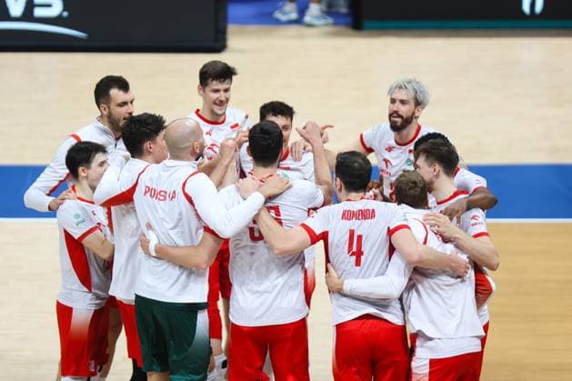 2025.09.28 Pasay City Manila siatkowka mezczyn Mistrzostwa Swiata FIVB 2025 Czechy - Polska N z FIVB Men s World Championship, WM, Weltmeisterschaft 2025 Czechia - Poland third place match bronze medalist mecz o trzecie miejsce medale brazowwe Wilredo Leon Bartosz Kurek radosc zwyciestwo winner win kibice Nicola Grbic doping Kamil Semeniuk Marcin Komenda Jakub Kochanowski Norbert Huber Bartosz Kurek Wilfredo Leon Jakub Popiwczak Foto Szymon Gorski 2025.09.28 Pasay City Manila volleyball men FIVB Men s World Championship 2025 Czechy - Polska FIVB Men s World Championship 2025 Czechia - Poland third place match bronze medalist mecz o trzecie miejsce medale brazowwe Wilredo Leon Bartosz Kurek radosc zwyciestwo winner win kibice Nicola Grbic doping Kamil Semeniuk Marcin Komenda Jakub Kochanowski Norbert Huber Bartosz Kurek Wilfredo Leon Jakub Popiwczak Credit: Szymon Gorski NEWSPIX.PL --- newspix.pl 