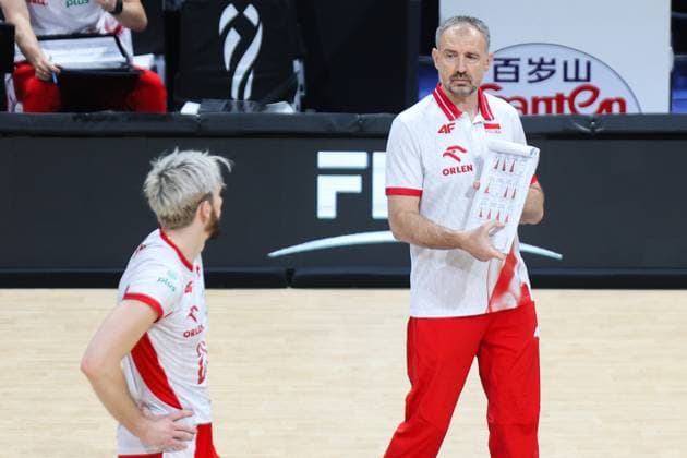 2025.09.28 Pasay City Manila siatkowka mezczyn Mistrzostwa Swiata FIVB 2025 Czechy - Polska Nikola Grbic N z FIVB Men s World Championship, WM, Weltmeisterschaft 2025 Czechia - Poland third place match bronze medalist mecz o trzecie miejsce medale brazowwe Wilredo Leon Bartosz Kurek radosc zwyciestwo winner win kibice Nicola Grbic doping Kamil Semeniuk Marcin Komenda Jakub Kochanowski Norbert Huber Bartosz Kurek Wilfredo Leon Jakub Popiwczak Foto Szymon Gorski 2025.09.28 Pasay City Manila volleyball men FIVB Men s World Championship 2025 Czechy - Polska FIVB Men s World Championship 2025 Czechia - Poland third place match bronze medalist mecz o trzecie miejsce medale brazowwe Wilredo Leon Bartosz Kurek radosc zwyciestwo winner win kibice Nicola Grbic doping Kamil Semeniuk Marcin Komenda Jakub Kochanowski Norbert Huber Bartosz Kurek Wilfredo Leon Jakub Popiwczak Credit: Szymon Gorski NEWSPIX.PL --- newspix.pl 