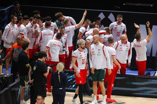 2025.09.28 Pasay City Manila siatkowka mezczyn Mistrzostwa Swiata FIVB 2025 Czechy - Polska N z FIVB Men s World Championship, WM, Weltmeisterschaft 2025 Czechia - Poland third place match bronze medalist mecz o trzecie miejsce medale brazowwe Wilredo Leon Bartosz Kurek radosc zwyciestwo winner win kibice Nicola Grbic doping Kamil Semeniuk Marcin Komenda Jakub Kochanowski Norbert Huber Bartosz Kurek Wilfredo Leon Jakub Popiwczak Foto Szymon Gorski 2025.09.28 Pasay City Manila volleyball men FIVB Men s World Championship 2025 Czechy - Polska FIVB Men s World Championship 2025 Czechia - Poland third place match bronze medalist mecz o trzecie miejsce medale brazowwe Wilredo Leon Bartosz Kurek radosc zwyciestwo winner win kibice Nicola Grbic doping Kamil Semeniuk Marcin Komenda Jakub Kochanowski Norbert Huber Bartosz Kurek Wilfredo Leon Jakub Popiwczak Credit: Szymon Gorski NEWSPIX.PL --- newspix.pl 