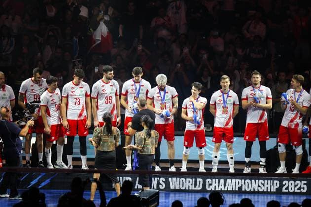2025.09.28 Pasay City Manila siatkowka mezczyn Mistrzostwa Swiata FIVB 2025 Czechy - Polska N z FIVB Men s World Championship, WM, Weltmeisterschaft 2025 Czechia - Poland third place match bronze medalist mecz o trzecie miejsce medale brazowwe Wilredo Leon Bartosz Kurek radosc zwyciestwo winner win kibice Nicola Grbic doping Kamil Semeniuk Marcin Komenda Jakub Kochanowski Norbert Huber Bartosz Kurek Wilfredo Leon Jakub Popiwczak Foto Szymon Gorski 2025.09.28 Pasay City Manila volleyball men FIVB Men s World Championship 2025 Czechy - Polska FIVB Men s World Championship 2025 Czechia - Poland third place match bronze medalist mecz o trzecie miejsce medale brazowwe Wilredo Leon Bartosz Kurek radosc zwyciestwo winner win kibice Nicola Grbic doping Kamil Semeniuk Marcin Komenda Jakub Kochanowski Norbert Huber Bartosz Kurek Wilfredo Leon Jakub Popiwczak Credit: Szymon Gorski NEWSPIX.PL --- newspix.pl 