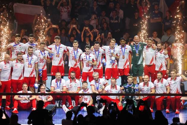 2025.09.28 Pasay City Manila siatkowka mezczyn Mistrzostwa Swiata FIVB 2025 Czechy - Polska N z FIVB Men s World Championship, WM, Weltmeisterschaft 2025 Czechia - Poland third place match bronze medalist mecz o trzecie miejsce medale brazowwe Wilredo Leon Bartosz Kurek radosc zwyciestwo winner win kibice Nicola Grbic doping Kamil Semeniuk Marcin Komenda Jakub Kochanowski Norbert Huber Bartosz Kurek Wilfredo Leon Jakub Popiwczak Foto Szymon Gorski 2025.09.28 Pasay City Manila volleyball men FIVB Men s World Championship 2025 Czechy - Polska FIVB Men s World Championship 2025 Czechia - Poland third place match bronze medalist mecz o trzecie miejsce medale brazowwe Wilredo Leon Bartosz Kurek radosc zwyciestwo winner win kibice Nicola Grbic doping Kamil Semeniuk Marcin Komenda Jakub Kochanowski Norbert Huber Bartosz Kurek Wilfredo Leon Jakub Popiwczak Credit: Szymon Gorski NEWSPIX.PL --- newspix.pl 