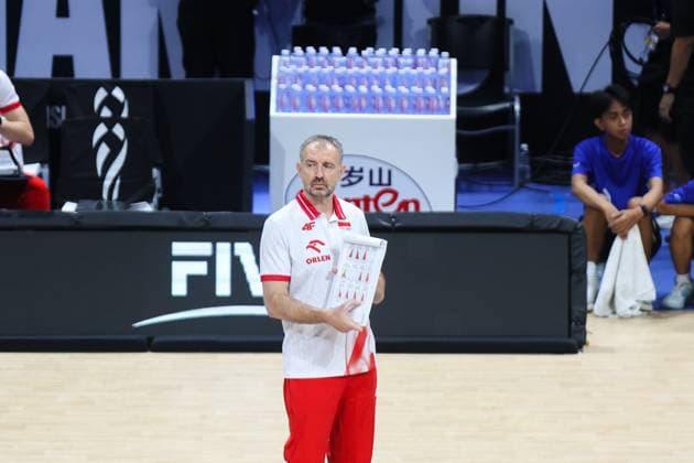 2025.09.28 Pasay City Manila siatkowka mezczyn Mistrzostwa Swiata FIVB 2025 Czechy - Polska Nikola Grbic N z FIVB Men s World Championship, WM, Weltmeisterschaft 2025 Czechia - Poland third place match bronze medalist mecz o trzecie miejsce medale brazowwe Wilredo Leon Bartosz Kurek radosc zwyciestwo winner win kibice Nicola Grbic doping Kamil Semeniuk Marcin Komenda Jakub Kochanowski Norbert Huber Bartosz Kurek Wilfredo Leon Jakub Popiwczak Foto Szymon Gorski PressFocus 2025.09.28 Pasay City Manila volleyball men FIVB Men s World Championship 2025 Czechy - Polska FIVB Men s World Championship 2025 Czechia - Poland third place match bronze medalist mecz o trzecie miejsce medale brazowwe Wilredo Leon Bartosz Kurek radosc zwyciestwo winner win kibice Nicola Grbic doping Kamil Semeniuk Marcin Komenda Jakub Kochanowski Norbert Huber Bartosz Kurek Wilfredo Leon Jakub Popiwczak Credit: Szymon Gorski PressFocus NEWSPIX.PL --- newspix.pl 