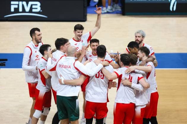 2025.09.28 Pasay City Manila siatkowka mezczyn Mistrzostwa Swiata FIVB 2025 Czechy - Polska N z FIVB Men s World Championship, WM, Weltmeisterschaft 2025 Czechia - Poland third place match bronze medalist mecz o trzecie miejsce medale brazowwe Wilredo Leon Bartosz Kurek radosc zwyciestwo winner win kibice Nicola Grbic doping Kamil Semeniuk Marcin Komenda Jakub Kochanowski Norbert Huber Bartosz Kurek Wilfredo Leon Jakub Popiwczak Foto Szymon Gorski PressFocus 2025.09.28 Pasay City Manila volleyball men FIVB Men s World Championship 2025 Czechy - Polska FIVB Men s World Championship 2025 Czechia - Poland third place match bronze medalist mecz o trzecie miejsce medale brazowwe Wilredo Leon Bartosz Kurek radosc zwyciestwo winner win kibice Nicola Grbic doping Kamil Semeniuk Marcin Komenda Jakub Kochanowski Norbert Huber Bartosz Kurek Wilfredo Leon Jakub Popiwczak Credit: Szymon Gorski PressFocus NEWSPIX.PL --- newspix.pl 