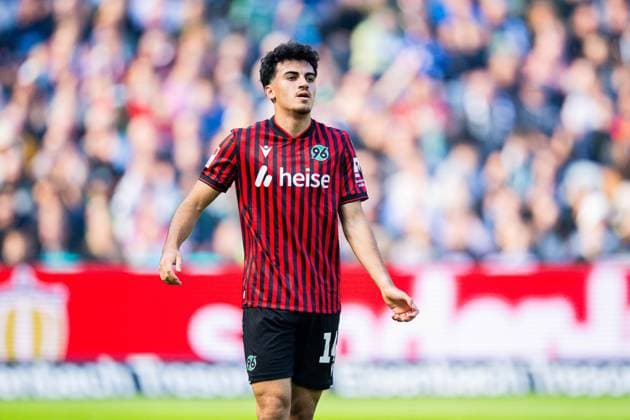 28 09 2025 Soccer, 2025 2026, 2 Bundesliga, 7 Matchday, Hannover 96 DSC Arminia Bielefeld Husseyn Chakroun Hannover DFL REGULATIONS PROHIBIT ANY USE OF PHOTOGRAPHS AS IMAGE SEQUENCES AND OR QUASI VIDEO