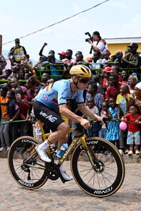 UCI 2025 Road World Championship, WM, Weltmeisterschaft Kigali 28 09 2025 KIGALI, RWANDA - SEPTEMBER 28 : Evenepoel Remco (BEL) during the Men Elite cycling road race of the UCI Road World Championships 2025 92nd edition an UCI World Championships cycling race of 267.5 km with start in Kigali and finish in Kigali on September 28, 2025 in Kigali, Rwanda, 28 09 2025 Kigali Rwanda  Copyright: xJanxDexMeuleneirx