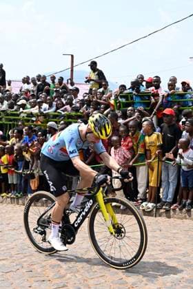 UCI 2025 Road World Championship, WM, Weltmeisterschaft Kigali 28 09 2025 KIGALI, RWANDA - SEPTEMBER 28 : Campenaerts Victor (BEL) during the Men Elite cycling road race of the UCI Road World Championships 2025 92nd edition an UCI World Championships cycling race of 267.5 km with start in Kigali and finish in Kigali on September 28, 2025 in Kigali, Rwanda, 28 09 2025 Kigali Rwanda  Copyright: xJanxDexMeuleneirx