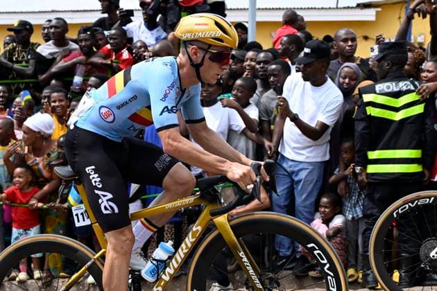 UCI 2025 Road World Championship, WM, Weltmeisterschaft Kigali 28 09 2025 KIGALI, RWANDA - SEPTEMBER 28 : Evenepoel Remco (BEL) during the Men Elite cycling road race of the UCI Road World Championships 2025 92nd edition an UCI World Championships cycling race of 267.5 km with start in Kigali and finish in Kigali on September 28, 2025 in Kigali, Rwanda, 28 09 2025 Kigali Rwanda  Copyright: xJanxDexMeuleneirx