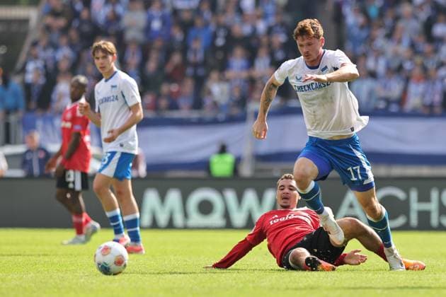 28 09 2025 Soccer Season 2025 2026 2 Soccer Bundesliga 07 Matchday 1 FC Nürnberg FCN Club Hertha BSC Berlin HBSC Sportfoto Zink DaMa xdaxmax DFL regulations prohibit any use of photographs as image sequences and or quasi video only for editorial use Rafael Lubach 18, 1 FC Nürnberg FCN Sebastian Grönning Groenning 17, Hertha BSC Berlin