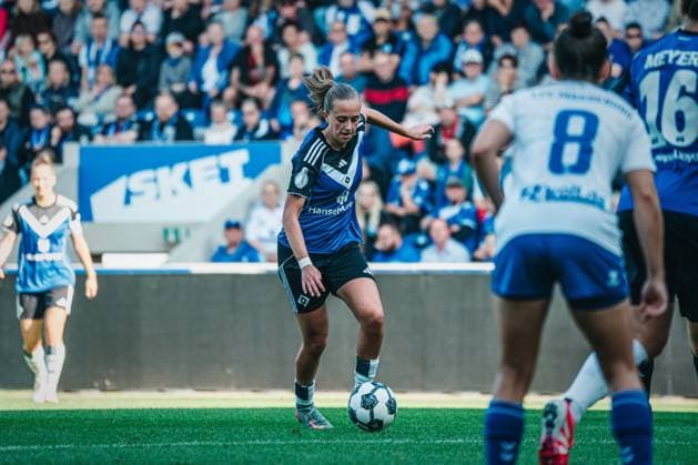 DFB Pokal Women 1 FC Magdeburg vs Hamburger SV, 28 09 25 Victoria Schulz Hamburger SV, 19 shoots the 1 0 DFB Pokal Women 2025 2026, 1 Round 1 FC Madgeburg vs Hamburger SV on 28 09 2025 at Avnet Arena, Magdeburg DFB DFL REGULATIONS PROHIBIT ANY USE OF PHOTOGRAPHS AS IMAGE SEQUENCES AND OR QUASI VIDEO Copyright: xBEAUTIFULxSPORTS Tonhäuserx