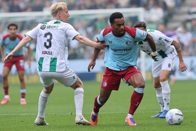 Quinten Timber of Feyenoord Rotterdam with Thijmen Blokzijl of FC Groningen during the match FC Groningen vs Feyenoord at the Euroborg for the Dutch Vriendenloterij Eredivisie season 2025-2026 in GRONINGEN, Netherlands on 28 september 2025, (photo by Peter Lous EYE4images DeFodi Images) Quinten Timber of Feyenoord Rotterdam with Thijmen Blokzijl of FC Groningen during the match FC Groningen vs Feyenoord at the Euroborg for the Dutch Vriendenloterij Eredivisie season 2025 2026 in GRONINGEN, Netherlands on 28 september 2025, photo by Peter Lous EYE4images DeFodi Images
