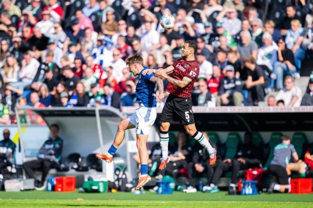 28 09 2025 Soccer, 2025 2026, 2 Bundesliga, 7 Matchday, Hannover 96 DSC Arminia Bielefeld L R Joel Grodowski Bielefeld , Virgil GhiÈa Hannover DFL REGULATIONS PROHIBIT ANY USE OF PHOTOGRAPHS AS IMAGE SEQUENCES AND OR QUASI VIDEO