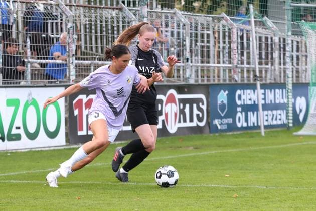 Soccer DFB Cup Women BSG Chemie Leipzig vs FC Carl Zeiss Jena 28 09 2025 Suya Häring 5, Carl Zeiss Jena vs Jolina Geckert 23, Chemie Leipzig Soccer, DFB Cup Women, Season 2025 2026, 1 Round BSG Chemie Leipzig vs FC Carl Zeiss Jena on 28 09 2025 at Alfred Kunze Sportpark, Leipzig Leutzsch Copyright: xBEAUTIFULxSPORTS JanxKaeferx