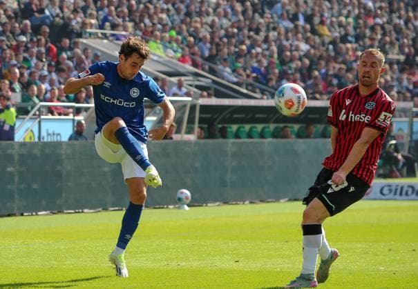 Germany Soccer 2 Bundesliga 2025 26, 7 Matchday Hannover 96 vs Arminia Bielefeld Heinz von Heiden Arena Stadion Hannover Maurice Neubauer Hannover 96, 33 Hannover Copyright: xAymanxAlahmedx