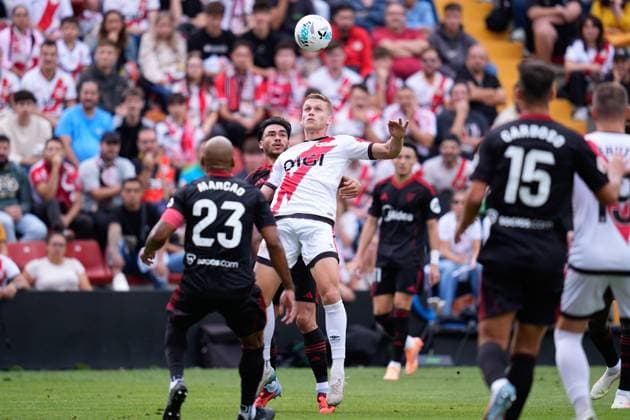 September 28, 2025, Madrid, Madrid, Spain: Alemao of Rayo Vallecano in action during the Spanish League, LaLiga EA Sports, football match played between Rayo Vallecano and Sevilla FC at Estadio de Vallecas on September 28, 2025, in Madrid, Spain. Madrid Spain - ZUMAa181 20250928_zaa_a181_033 Copyright: xDennisxAgyemanx