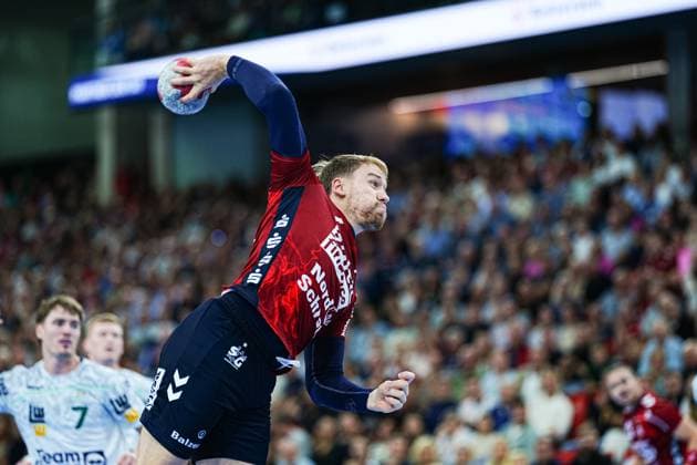 Throw Goal Simon Pytlick SG Flensburg Handewitt, 02 GER, SG Flensburg Handewitt vs Frisch Auf Goeppingen, Handball, Bundesliga, Matchday 6, Season 2026 2026, 28 09 2025 GER, SG Flensburg Handewitt vs Frisch Auf Goeppingen, Handball, Bundesliga, Matchday 6, Season 2026 2026, 28 09 2025 Flensburg Copyright: xEibner-Pressefoto MarcelxvonxFehrnx EP_MFN