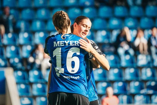 DFB Pokal Frauen 1 FC Magdeburg vs Hamburger SV, 28 09 25 JUBEL Christin Meyer Hamburger SV, 16 2 0 DFB Pokal Frauen 2025 2026, 1 Runde 1 FC Madgeburg vs Hamburger SV am 28 09 2025 in der Avnet Arena, Magdeburg DFB DFL REGULATIONS PROHIBIT ANY USE OF PHOTOGRAPHS AS IMAGE SEQUENCES AND OR QUASI VIDEO Copyright: xBEAUTIFULxSPORTS Tonhäuserx