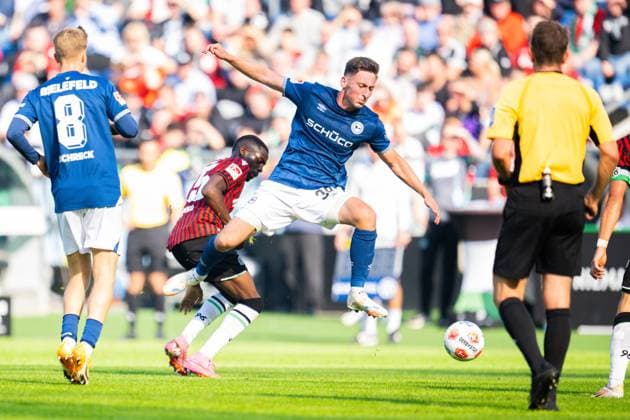 28 09 2025 Soccer, 2025 2026, 2 Bundesliga, 7 Matchday, Hannover 96 DSC Arminia Bielefeld M Marius Wörl Bielefeld DFL REGULATIONS PROHIBIT ANY USE OF PHOTOGRAPHS AS IMAGE SEQUENCES AND OR QUASI VIDEO