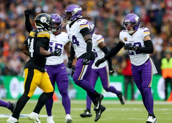 NFL, American Football Herren, USA Week 4, Croke Park, Dublin 28 9 2025 Pittsburgh Steelers vs Minnesota Vikings Vikings™ Myles Price Myles Price 28 9 2025  Copyright: x INPHO JamesxCrombiex JCR16193