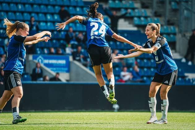 DFB Pokal Frauen 1 FC Magdeburg vs Hamburger SV, 28 09 25 JUBEL Almudena Sierra Hamburger SV, 24 zum 3 0 DFB Pokal Frauen 2025 2026, 1 Runde 1 FC Madgeburg vs Hamburger SV am 28 09 2025 in der Avnet Arena, Magdeburg DFB DFL REGULATIONS PROHIBIT ANY USE OF PHOTOGRAPHS AS IMAGE SEQUENCES AND OR QUASI VIDEO Copyright: xBEAUTIFULxSPORTS Tonhäuserx