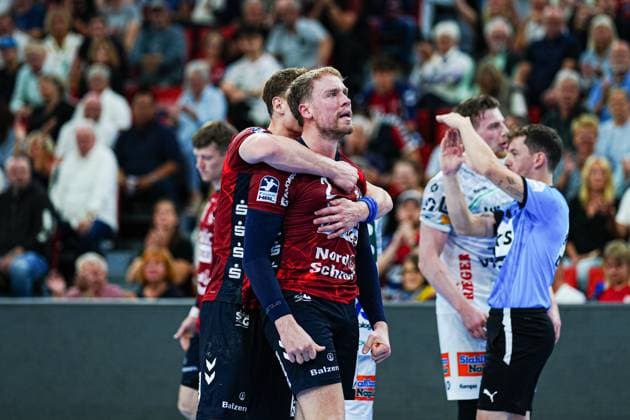 Emil Manfeldt Jakobsen SG Flensburg Handewitt, 31 and Simon Pytlick SG Flensburg Handewitt, 02 GER, SG Flensburg Handewitt vs Frisch Auf Goeppingen, Handball, Bundesliga, Matchday 6, Season 2026 2026, 28 09 2025 GER, SG Flensburg Handewitt vs Frisch Auf Goeppingen, Handball, Bundesliga, Matchday 6, Season 2026 2026, 28 09 2025 Flensburg Copyright: xEibner-Pressefoto MarcelxvonxFehrnx EP_MFN