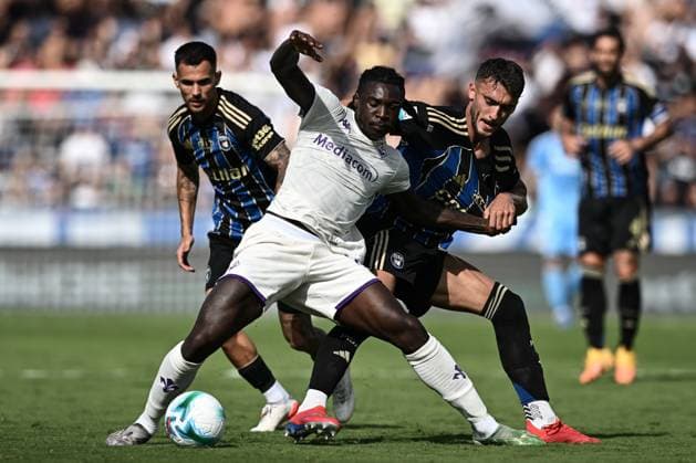 Mp Pisa 28 09 2025 - campionato di calcio serie A Pisa-Fiorentina foto Matteo Papini Image nella foto: Moise Kean-Simone Canestrelli 