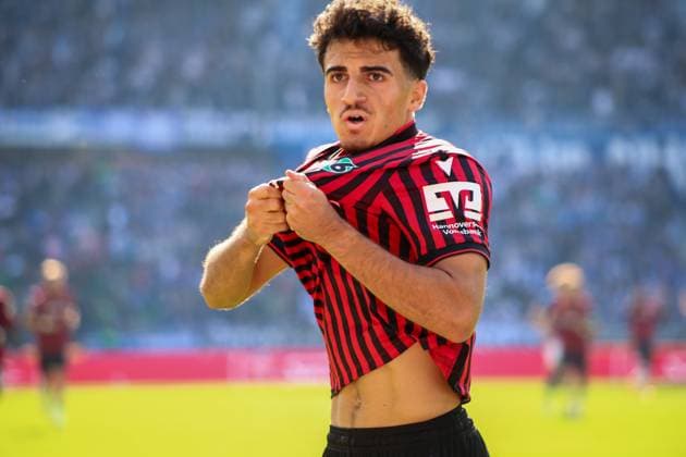 Germany Soccer 2 Bundesliga 2025 26, 7 Matchday Hannover 96 vs Arminia Bielefeld Heinz von Heiden Arena Stadion Hannover Goal celebration Husseyn Chakroun Hannover 96, 14 Hannover Copyright: xAymanxAlahmedx
