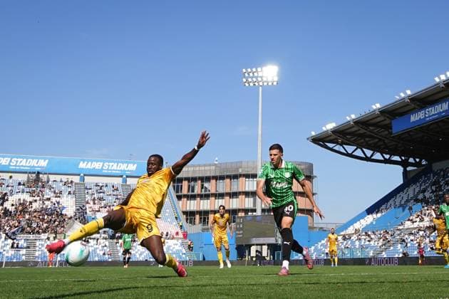 Udinese s Keinan Davis goal 2-1 during the Serie A soccer match between Sassuolo and Udinese at the Mapei Stadium CittÃ del Tricolore in Reggio Emilia, north Italy - Sunday, September 28, 2025 - - Soccer -  Copyright: xMassimoxPaolone LaPressex