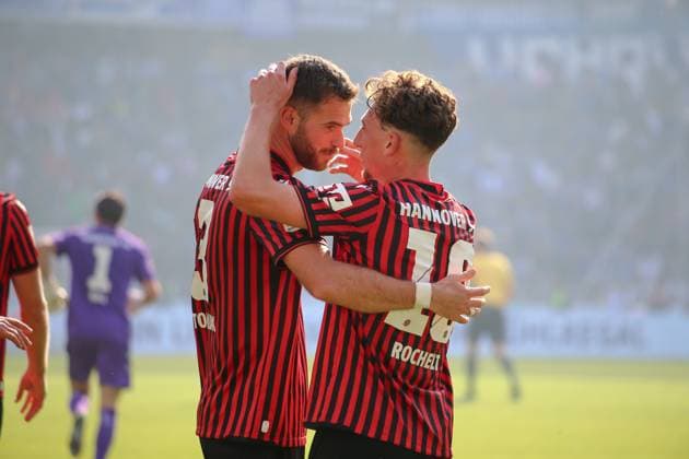 Germany Soccer 2 Bundesliga 2025 26, 7 Matchday Hannover 96 vs Arminia Bielefeld Heinz von Heiden Arena Stadion Hannover Goal celebration Boris Tomiak Hannover 96, 3 Hannover Copyright: xAymanxAlahmedx