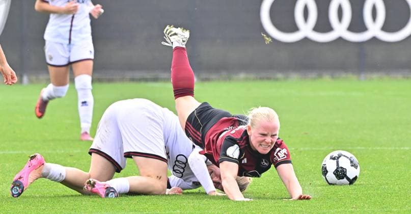 28 09 2025 Soccer season 2025 2026 1 DFB Cup 1 round FC Ingolstadt 04 FCI 1 FC Nuremberg FCN Club Clubfrauen Sportfoto Zink MeZi xmexzix Nina Penzkofer 29, FC Ingolstadt 04 FCI Aleigh Gambone 16, 1 FC Nuremberg FCN, right