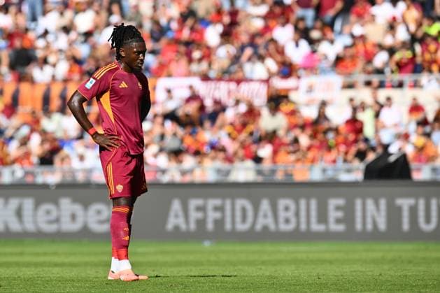 AS Roma v Hellas Verona FC - Serie A Manu Kone of A.S. Roma participates in the 5th day of the Serie A Championship between A.S. Roma and Hella Verona F.C. at the Olympic Stadium in Rome, Italy, on September 28, 2025. Rome Italy Italy  Copyright: xDomenicoxCippitellix originalFilename:cippitelli-asromahe250928_npOuY.jpg