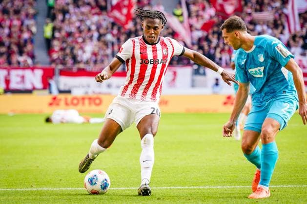 Germany Soccer Bundesliga 2025 26, 5 Matchday SC Freiburg vs TSG Hoffenheim Europa Park Stadion Freiburg Junior Adamu SC Freiburg, 20 Copyright: xJOERANxSTEINSIEKx