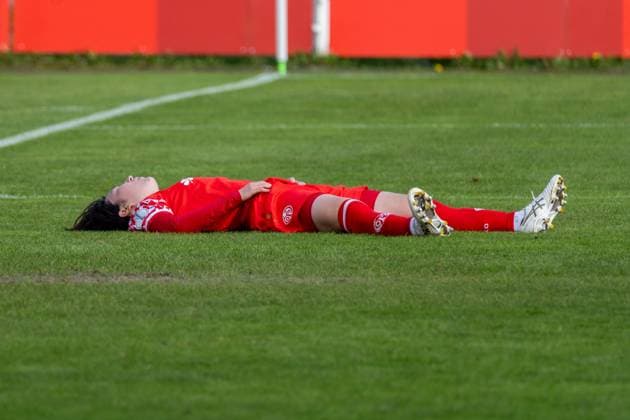 Crop, Portrait Akari Kurishima 1 FSV Mainz 05, 06 after the final whistle, GER, 1 FSV Mainz 05 vs 1 FC Union Berlin, Football, DFB Pokal der Frauen, 1 Runde, Saison 2025 2026, 28 09 2025, DFB REGULATIONS PROHIBIT ANY USE OF PHOTOGRAPHS AS IMAGE SEQUENCES AND OR QUASI VIDEO, GER, 1 FSV Mainz 05 vs 1 FC Union Berlin, Football, Womens DFB Cup, 1 round, 2025 2026 season, 28 09 2025 Mainz Copyright: xEibner-Pressefoto Jan-NiclasxGrox EP_JGG