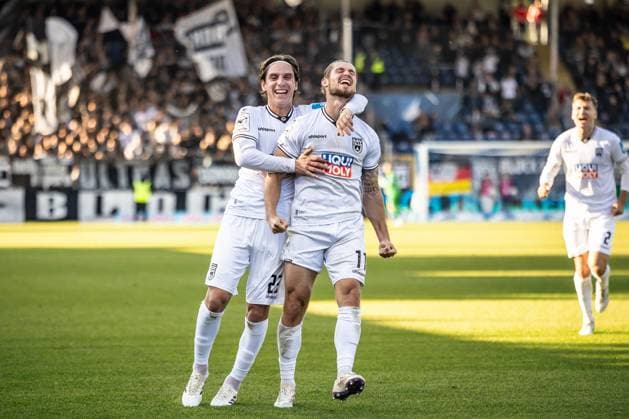 Soccer, Season 2025 2026, 3 Liga, Dietmar Hopp Stadion Sinsheim, 8 Matchday, TSG Hoffenheim II SSV Ulm 1846 Soccer, 28 09 2025 28 09 2025, Soccer, Season 2025 2026, 3 Liga, Dietmar Hopp Stadion Sinsheim, 8 Matchday, TSG Hoffenheim II SSV Ulm 1846 Fußball, Goal celebration joy after goal Goal shot to 1 1 by 11 Dennis Chessa SSV Ulm 1846 Fußball Foto Lucca Fundel Sinsheim Dietmar Hopp Stadion Baden Württemberg Germany