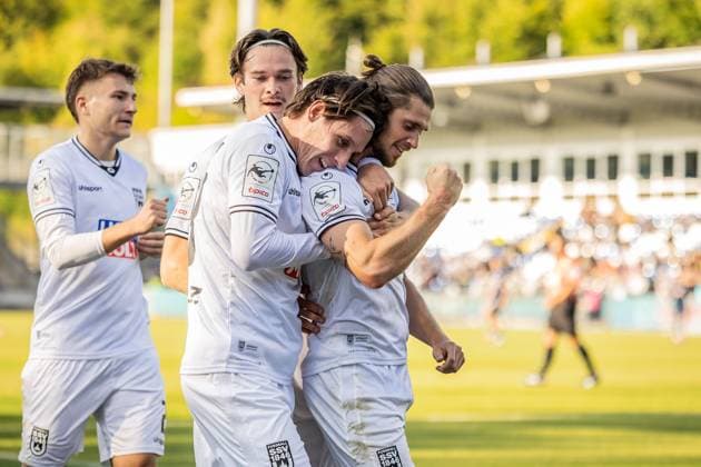 Soccer, Season 2025 2026, 3 Liga, Dietmar Hopp Stadion Sinsheim, 8 Matchday, TSG Hoffenheim II SSV Ulm 1846 Soccer, 28 09 2025 28 09 2025, Soccer, Season 2025 2026, 3 Liga, Dietmar Hopp Stadion Sinsheim, 8 Matchday, TSG Hoffenheim II SSV Ulm 1846 Fußball, Goal celebration joy after goal Goal shot to 1 1 by 11 Dennis Chessa SSV Ulm 1846 Fußball Foto Lucca Fundel Sinsheim Dietmar Hopp Stadion Baden Württemberg Germany